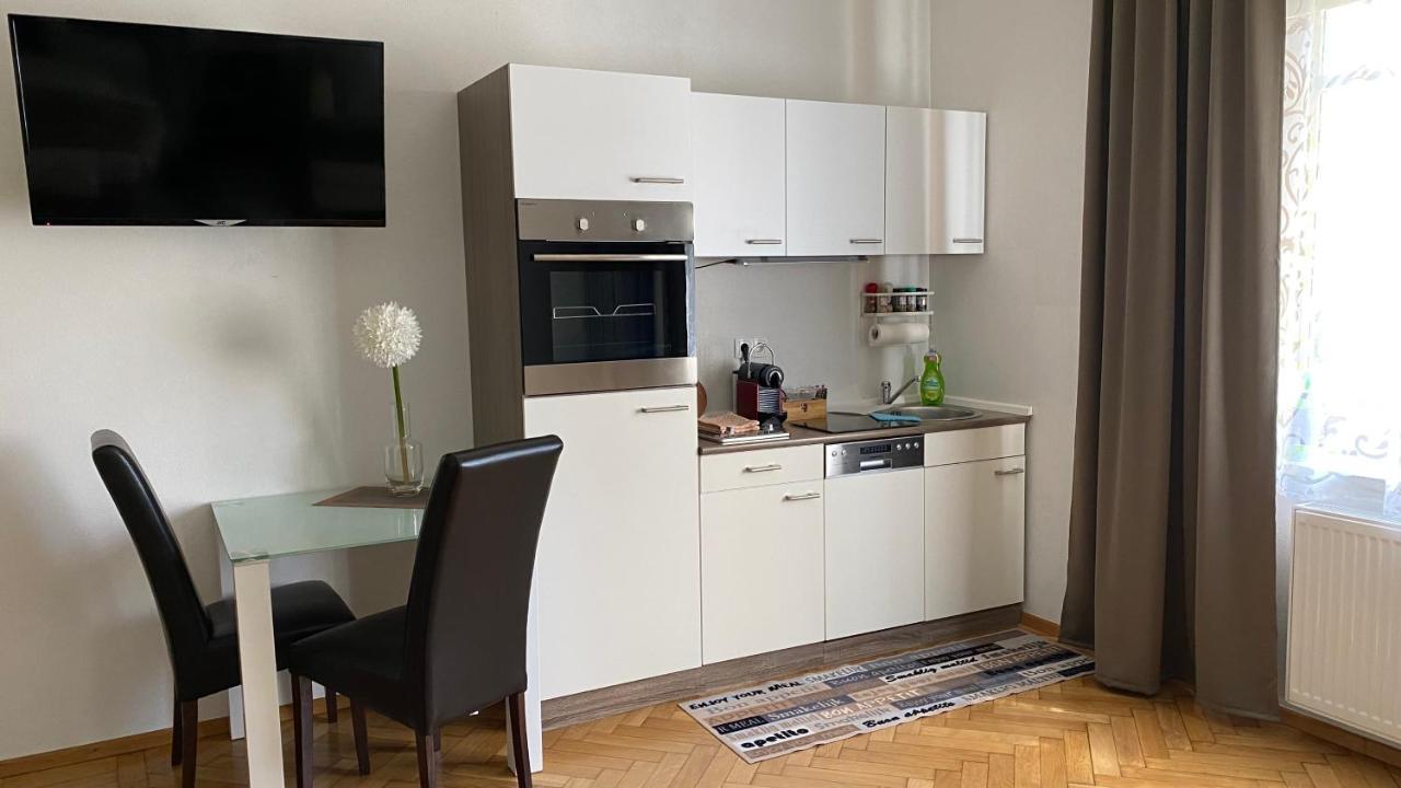 Apartment im Grünen Ideal für Kurzzeit&Langzeit Aufenthalt Leoben  Exterior foto